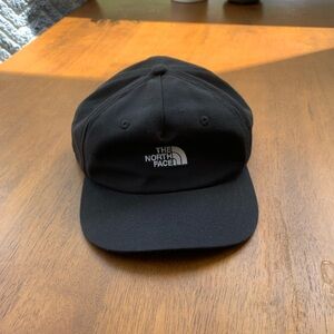 The North Face Black Cap